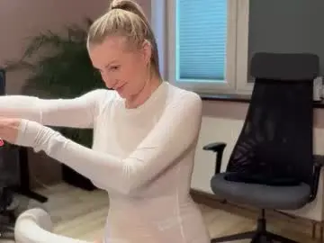 Chaturbate Live Sex Cam of legslong