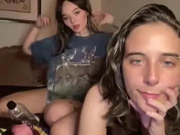 Chaturbate Sex Cam of lill_daddysgirl