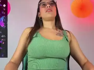 Chaturbate Adult Video Chat of oriana_52