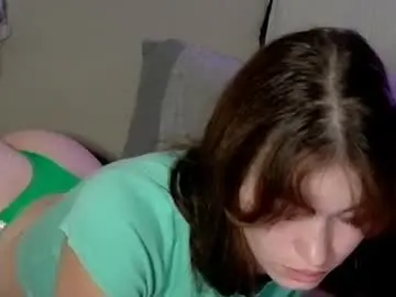 Chaturbate Adult Webcams of sweetiedarlingxoxox