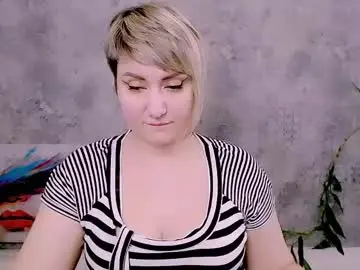 Chaturbate Free Live Porn of djullia