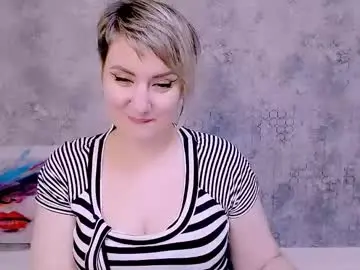 Chaturbate Free Live Porn of djullia