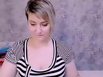 Chaturbate Best live sex cam show of djullia