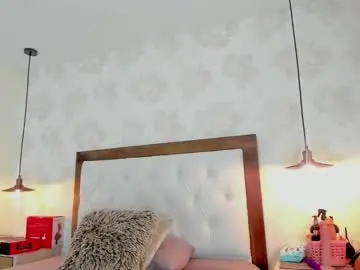 Chaturbate Best live sex cam show of irisclark1