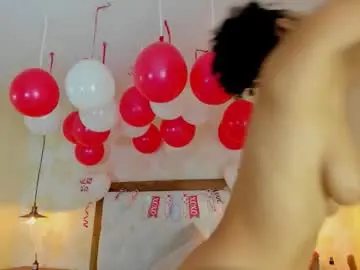 Chaturbate Live Sex Cam of irisclark1