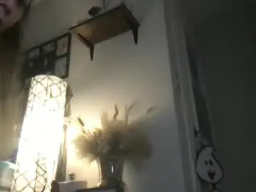 Chaturbate Sex Cam of thedevinemilf
