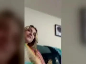 Chaturbate Free Live Porn of maxxmisty69