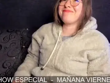 Chaturbate Best live sex cam show of mia_tussy