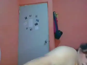 Chaturbate Live Sex Cam of luu__moon