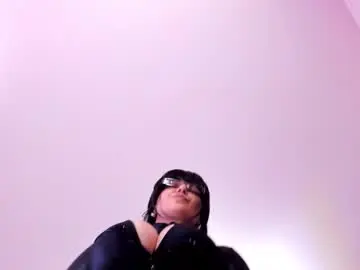 Chaturbate Live Sex Cam of superioralphacouple