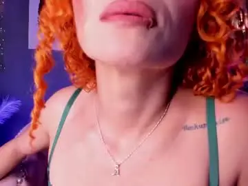 Chaturbate Live Sex Cam of amy_e
