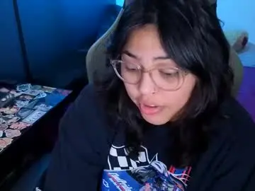 Chaturbate Live Sex Cam of miacanela_xo