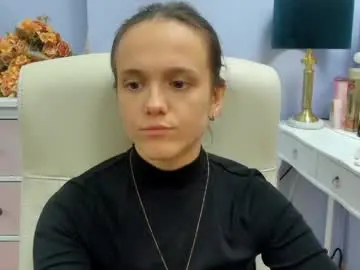 Chaturbate Watch Live Sex Cams of emilly_lust99