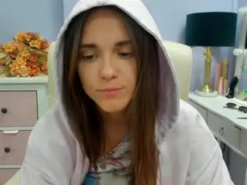 Chaturbate Nude Webcam of emilly_lust99