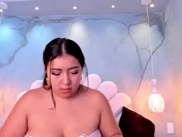Chaturbate Live Sex Cam of adella_pink