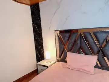 Chaturbate Free Porn Cam of alexalaenz