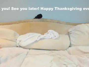 Chaturbate Live Sex Cam of eatmygingersnapps