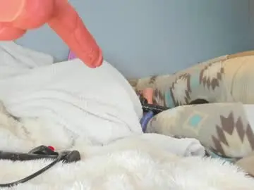 Chaturbate Sex Cam of eatmygingersnapps