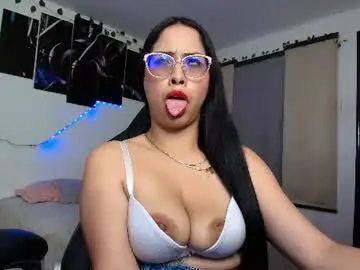 Chaturbate Adult Webcam of yesie_hot2