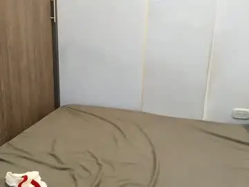 Chaturbate Free Porn Cam of lovers_clover_x