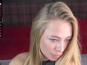 Chaturbate Live Porn of monica_rois