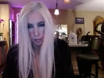 Chaturbate Free Live Porn of danikawhite69