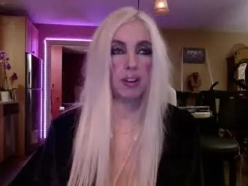 Chaturbate Best live sex cam show of danikawhite69