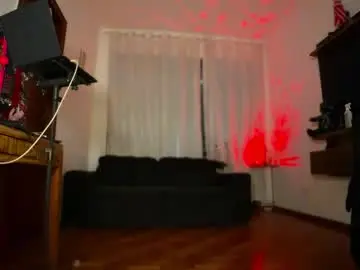 Chaturbate Best live sex cam show of mistresslavinia_