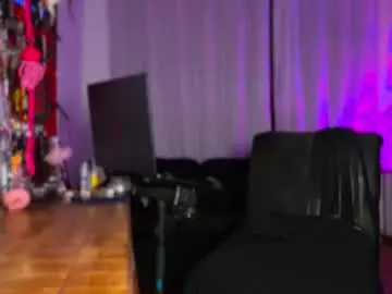 Chaturbate Live Sex Cam of mistresslavinia_
