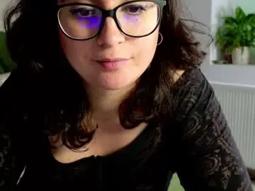 Chaturbate Best live sex cam show of onlyella92_