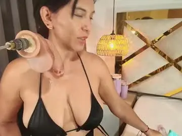 Chaturbate Watch Live Sex Cams of angel_perverted1