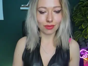 Chaturbate Private Sex Chat of heidi_pleasure