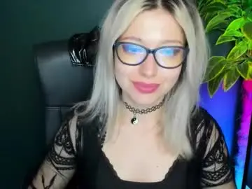 Chaturbate Best live sex cam show of heidi_pleasure