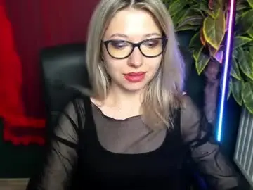 Chaturbate Watch Live Sex Cams of heidi_pleasure