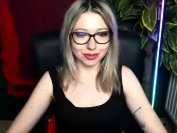 Chaturbate Sex Chat of heidi_pleasure