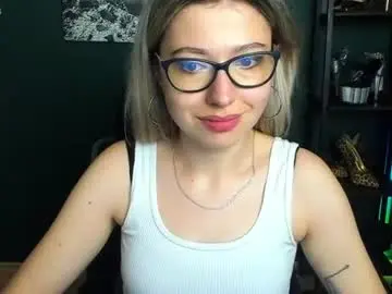 Chaturbate Live Porn of heidi_pleasure