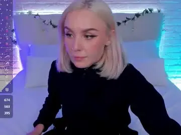 Chaturbate Watch Live Sex Cams of lianafleen