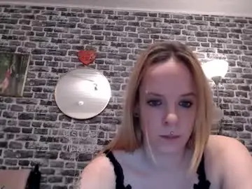 Chaturbate Best live sex cam show of xhotmilf87x