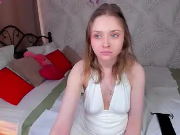 Chaturbate Live Sex Cam of bella_ramsi