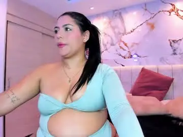 Chaturbate Sex Cam of kiana_cream