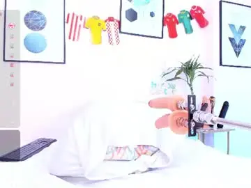 Chaturbate Free Live Porn of ary_salome1