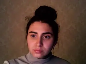 Chaturbate Sex Cam of cute_strawberry_