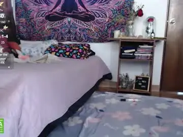 Chaturbate Free Porn Cam of im_moonlight