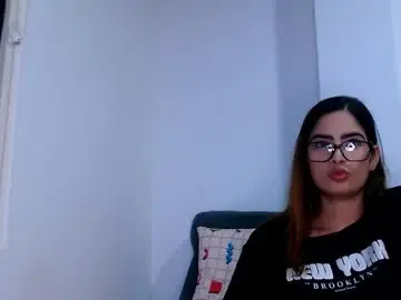 Chaturbate Free Porn Cam of nicol_xx1