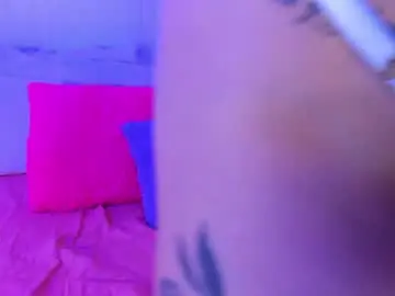 Chaturbate Live Sex of moll1e_