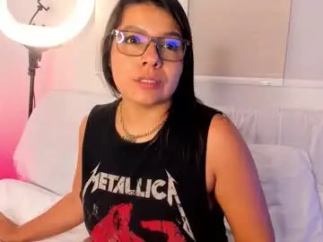 Chaturbate Adult Webcams of miadanielss