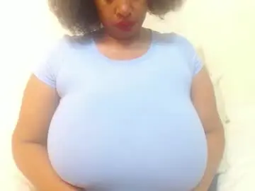 Chaturbate Watch Live Sex Cams of boobyqueen24