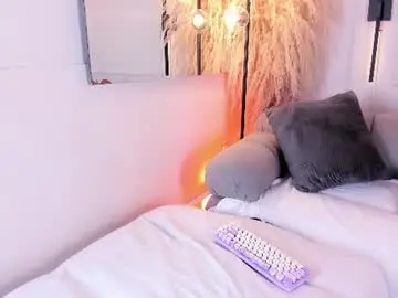 Chaturbate Best live sex cam show of lauracarther