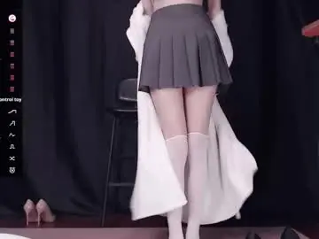 Chaturbate Live Sex Cam of qianqian_