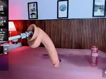 Chaturbate Watch Live Sex Cams of ori_whore